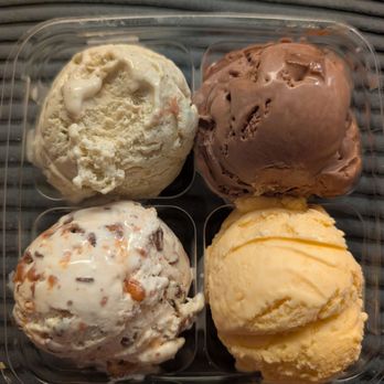 Burque Licks - Flight! From top left clockwise- cap'n crunch, choc peanut butter, peach, butterfinger - Ice Cream & Frozen Yogurt Near Me - Albuquerque, New Mexico Burque Licks - Flight! From top left clockwise- cap'n crunch, choc peanut butter, peach, butterfinger - Ice Cream & Frozen Yogurt Near Me - Albuquerque, New Mexico