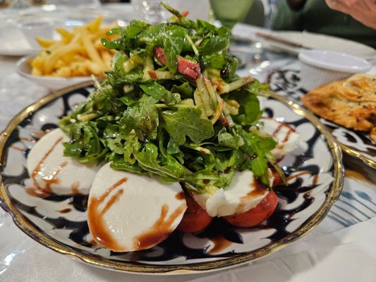 CARAVAN UZBEK & TURKISH CUISINE by null