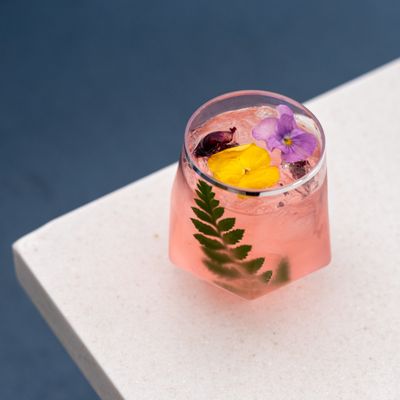 Lantern's Edge by null