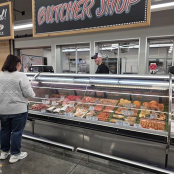 Fork Lift - Butcher shop - Grocery Near Me - Cameron Park, California