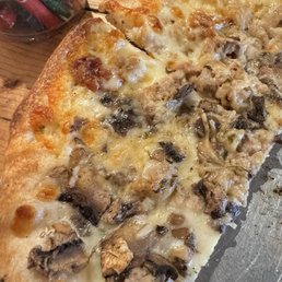 Fennel sausage pizza Fennel sausage pizza