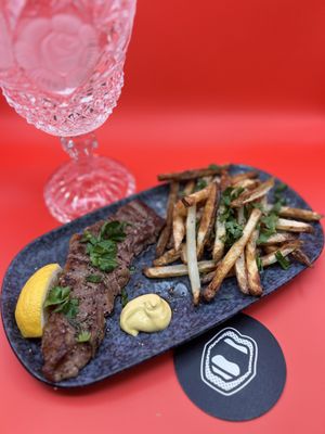 The MOUTH Bar + Restaurant by null