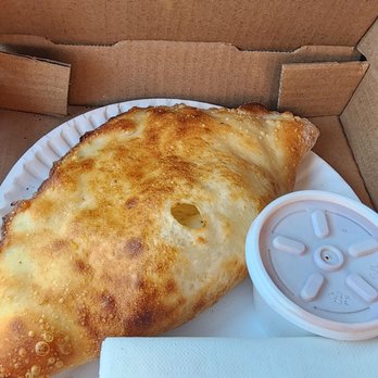 Renna's Pizza - Perfect calzone - Pizza Near Me - Jacksonville, Florida Renna's Pizza - Perfect calzone - Pizza Near Me - Jacksonville, Florida