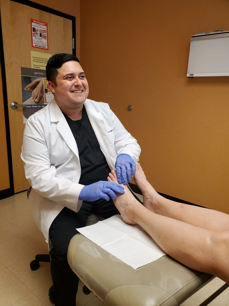 ROADRUNNER FOOT AND ANKLE 18 Photos 13660 N 94th Dr, Peoria