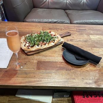 Wine On 2nd - Wine Bars Near Me - Long Beach, California