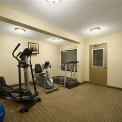 Ramada by Wyndham Jordan/Beacon Harbourside Resort - Fitness Center