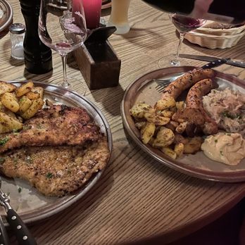 Schnitzelbank - Wienerschnitzel and sausage dinners. Delicious! - Wine Bars Near Me - Heidelberg, BW Schnitzelbank - Wienerschnitzel and sausage dinners. Delicious! - Wine Bars Near Me - Heidelberg, BW