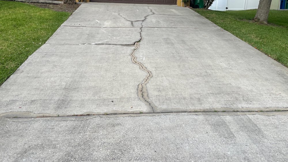 Slide of Sheegog Contracting