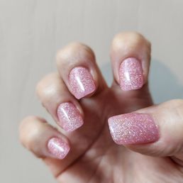 Acrylic nails with gel polish