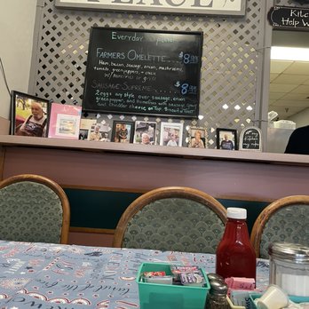 Rivergate Coffee Shop - Open for almost 30 years! - American Near Me - Ormond Beach, Florida