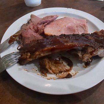 Bumbleberry Flats - Prime rib, ham, and beef - American Near Me - Laughlin, Nevada