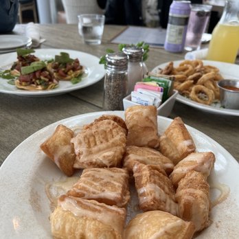 Lighthouse - Cinnamon Sugar Beignets - Breakfast & Brunch Near Me - Newport Beach, California