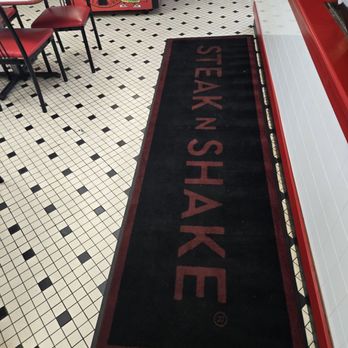 Steak ’n Shake - American Near Me - Winter Park, Florida