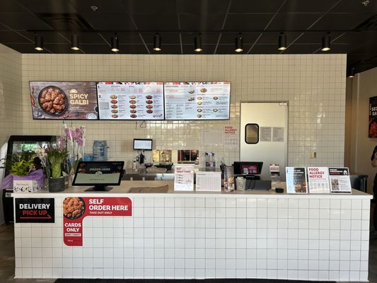 bb.q Chicken Blaine by null