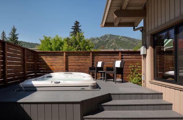 Tamarack Lodge by null