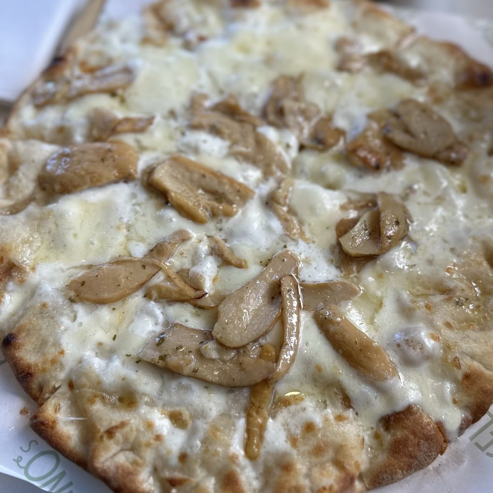 Porcellino's - Mushroom Pizza - Italian Near Me - Simi Valley, California Porcellino's - Mushroom Pizza - Italian Near Me - Simi Valley, California