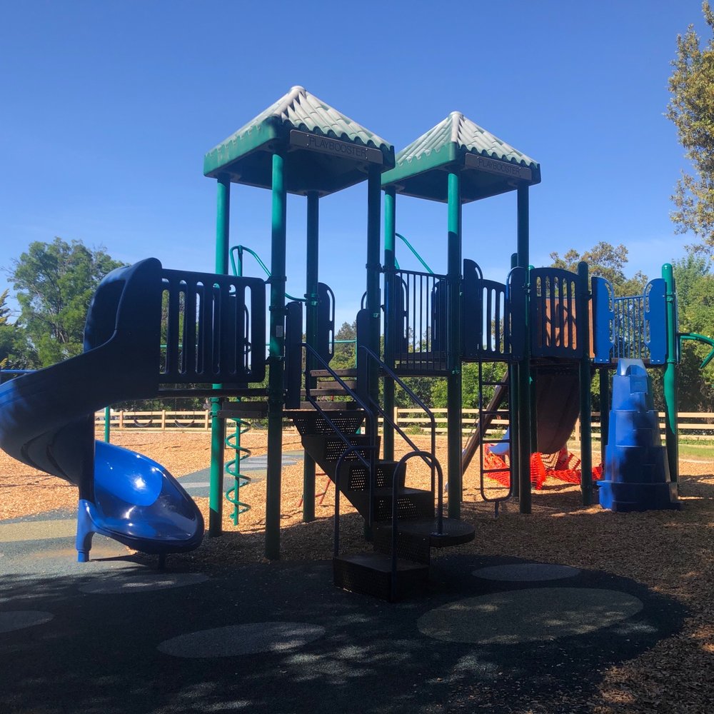 Almaden Meadows Park - Hiking Near Me - San Jose, California Almaden Meadows Park - Hiking Near Me - San Jose, California