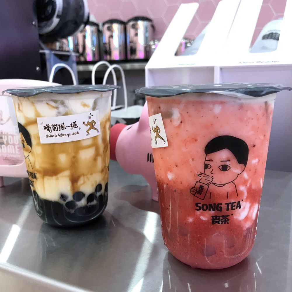 Song Tea - Black sugar dirty and strawberry dirty - Bubble Tea Near Me - Richmond Hill, Ontario