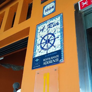 A Ria - Portuguese Near Me - Ferragudo, 08
