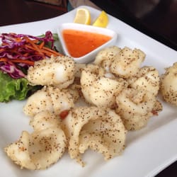 L'Hotel - Salt & pepper squid