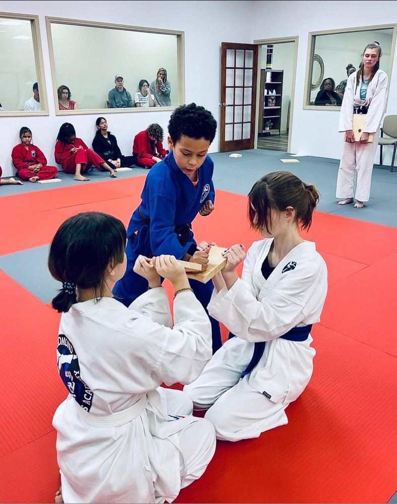 EDMOND MARTIAL ARTS ACADEMY Updated August 2024 14 Photos 610 S