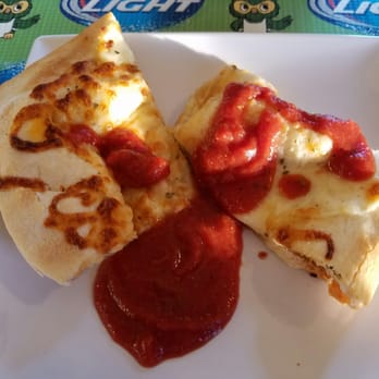 The Green Owl - Cheese bread with tasty n Marinara - American Near Me - Wisconsin Dells, Wisconsin The Green Owl - Cheese bread with tasty n Marinara - American Near Me - Wisconsin Dells, Wisconsin