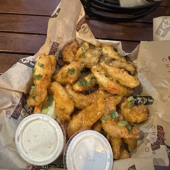 Jake Melnick's Corner Tap - Boneless wings - spicy peach & Firecracker - Sports Bars Near Me - Chicago, Illinois Jake Melnick's Corner Tap - Boneless wings - spicy peach & Firecracker - Sports Bars Near Me - Chicago, Illinois