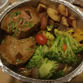 Avellino's Restaurant & Catering - Nommmmmmmms, meatloaf! - Italian Near Me - Medford, Massachusetts