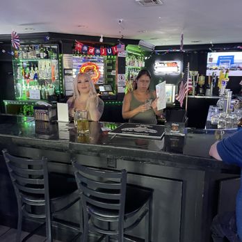 Top Dog Tavern - Sports Bars Near Me - Yucaipa, California Top Dog Tavern - Sports Bars Near Me - Yucaipa, California