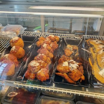 Stracco's Subs & More - Food to go - Sandwiches Near Me - Plymouth, Massachusetts Stracco's Subs & More - Food to go - Sandwiches Near Me - Plymouth, Massachusetts