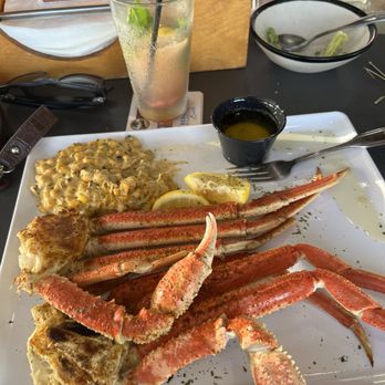 Crabby's Bar & Grill - 1.5 Pound Crab Boil with creamy Caribbean Street Corn - Seafood Near Me - Clearwater Beach, Florida Crabby's Bar & Grill - 1.5 Pound Crab Boil with creamy Caribbean Street Corn - Seafood Near Me - Clearwater Beach, Florida