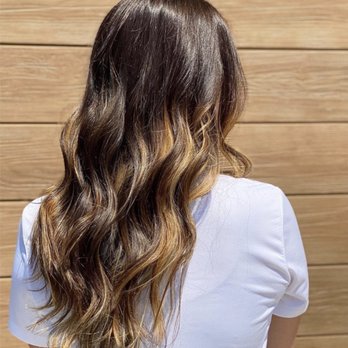 Studio Vasi - Beautiful waves by Kiernan - Hair Salons Near Me - Strongsville, Ohio