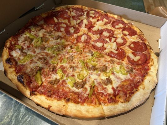 Martolli's Hand Tossed Pizza by null