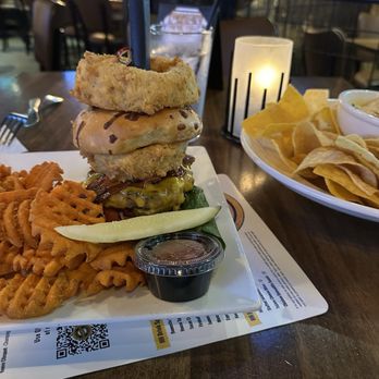 Frankie's Downtown - Southfork Burger, Loaded Queso & Chips - Sports Bars Near Me - Dallas, Texas Frankie's Downtown - Southfork Burger, Loaded Queso & Chips - Sports Bars Near Me - Dallas, Texas