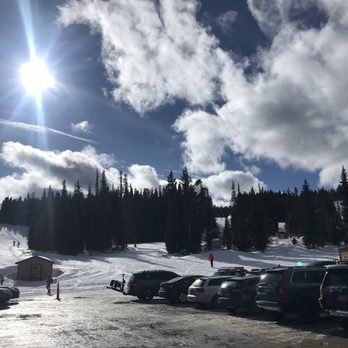 Eldora Ski Resort - Parking lot Eldora - Ski Resorts Near Me - Eldora, Colorado