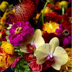 Fleurs DC - Birthday flower arrangement. So gorgeous! From order to delivery was less than 24 hrs!