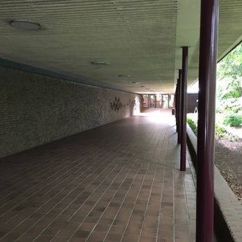 Kildeskovshallen - Pathway entrance - Swimming Pools Near Me - Gentofte, 84