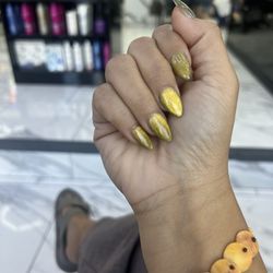 Zoe Hair & Nails - Nails done. So cuuute.