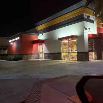 El Pollo Loco - outside - Mexican Near Me - San Jacinto, California El Pollo Loco - outside - Mexican Near Me - San Jacinto, California