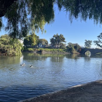 Lakeshore Park - Parks Near Me - Newark, California