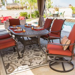 Ultimate Comfort - 72" x 42" Oval Dining Table