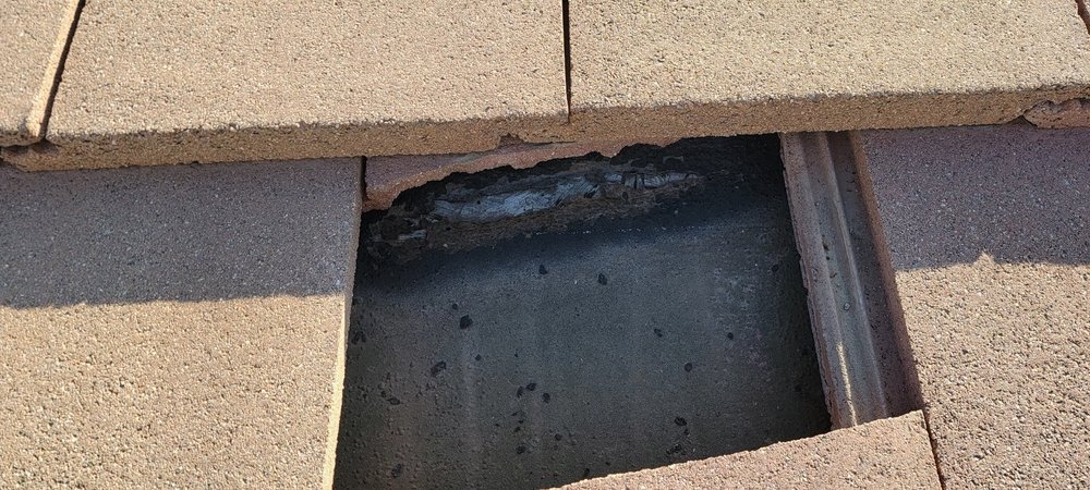 Slide of P&M Roofing