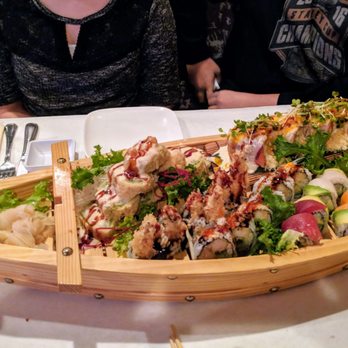 Blue Ginger Asian Bistro - Japanese Near Me - Parma, Ohio
