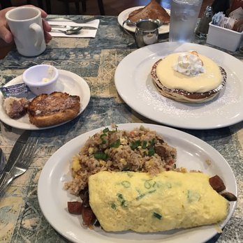 Moke's Bread & Breakfast - Breakfast & Brunch Near Me - Kailua, Hawaii