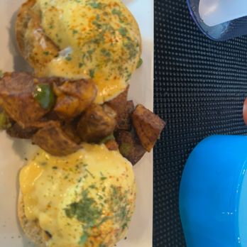 Tipsy Beans Cafe - Crab Cake Benedict Awesome - Bars Near Me - Williamsburg, Virginia Tipsy Beans Cafe - Crab Cake Benedict Awesome - Bars Near Me - Williamsburg, Virginia