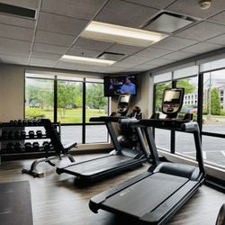 Hampton Inn & Suites Grove City - The Fitness room