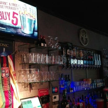 Café Barbier - Op en top een studentenkroeg. - Pubs Near Me - Antwerp, VAN Café Barbier - Op en top een studentenkroeg. - Pubs Near Me - Antwerp, VAN