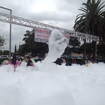 Foamalicious - Anaheim beer foam run! This is 5 line corner filled with foam in all directions! Wow - DJs Near Me - Corona, California