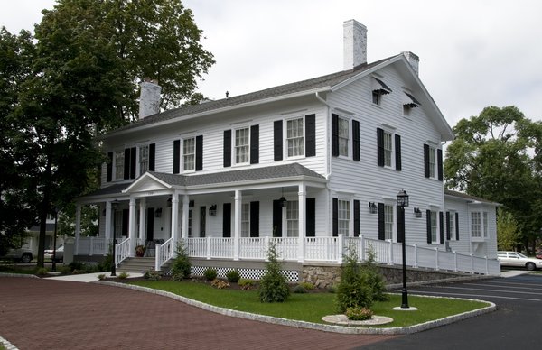 MCHOUL FUNERAL HOME - Updated February 2026 - 13 Photos - 1089 Main St