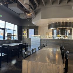 Pizzeria Limone - Inside